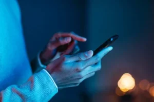 Cek Riwayat Pinjol Pakai NIK KTP untuk Hindari Penipuan 2026