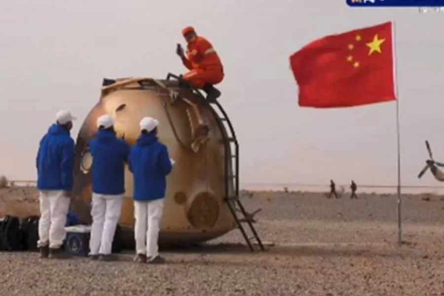 Artemis II kembali ke Bumi usai pecahkan rekor ruang angkasa