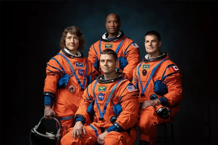 Astronot Misi Bulan Artemis II Catat Sejarah Terbaru 2026