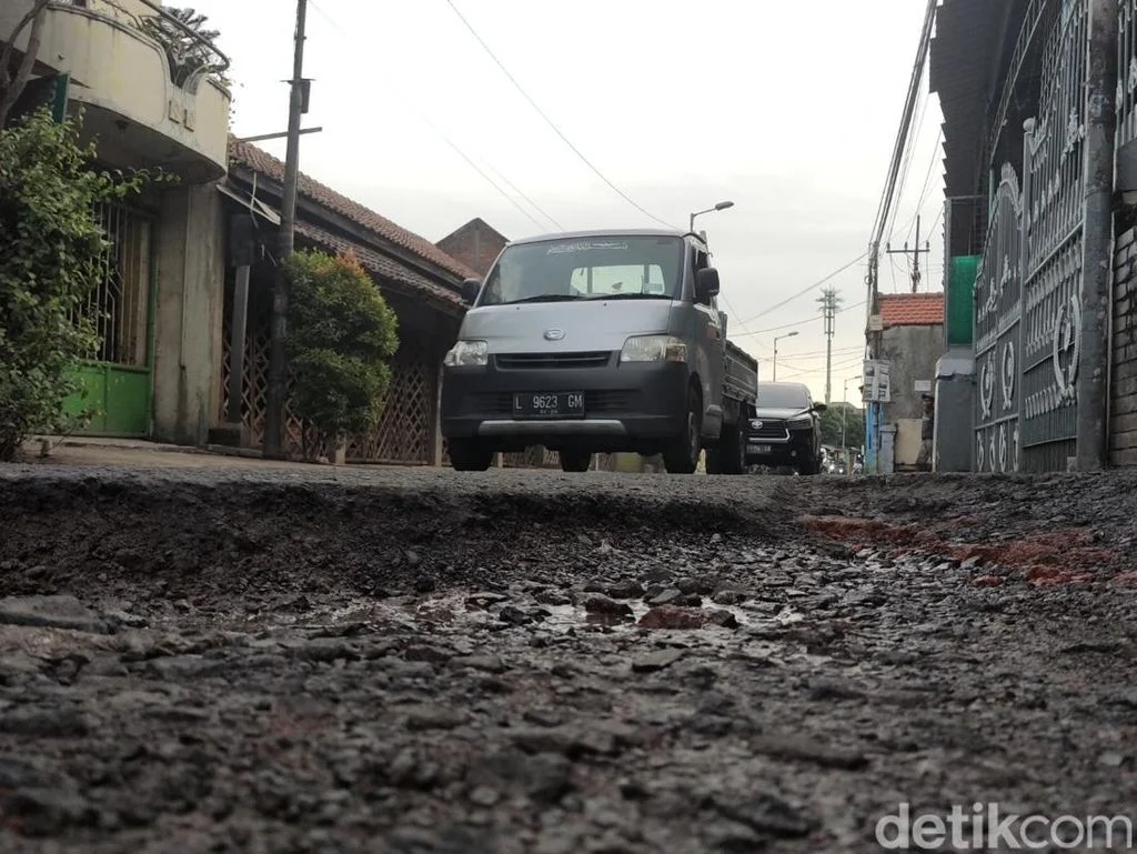 Cara Lapor Jalan Rusak Jakarta dan Tangerang Terbaru 2026