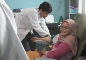 Donor darah Ditjenpas Maluku bantu PMI Ambon penuhi stok