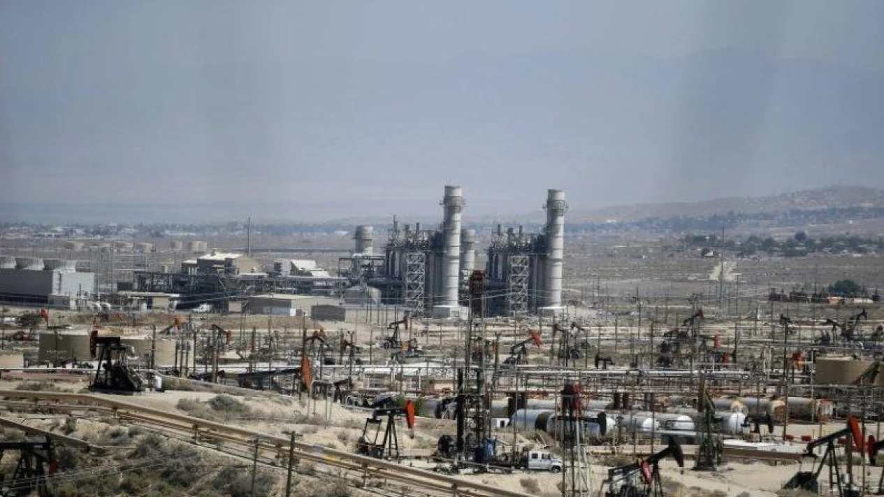 Harga Minyak AS Bertahan di Atas US$110 per Barel per 2026