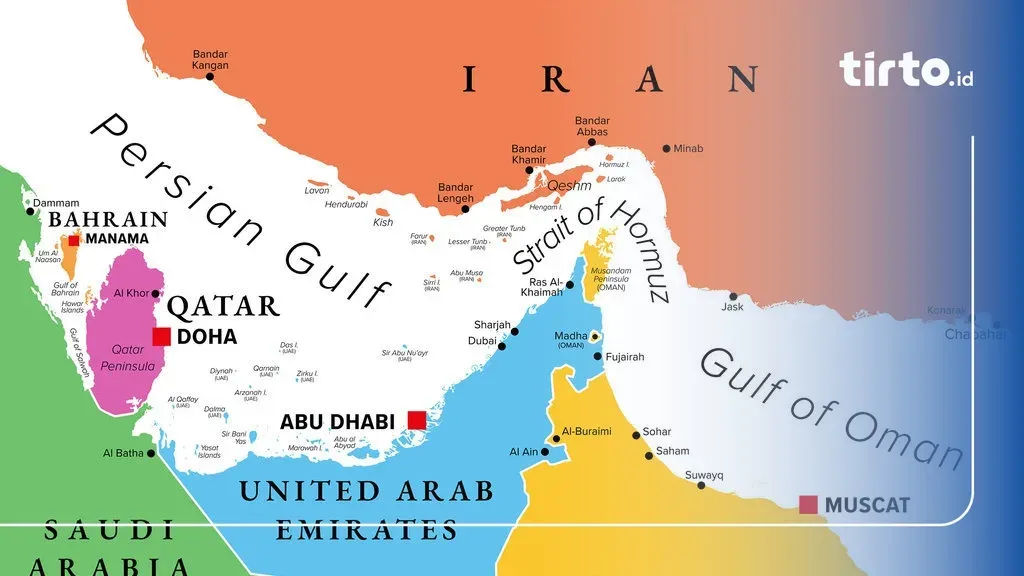 Selat Hormuz Memanas: Kapal AS Balik Arah Diberi Peringatan Iran
